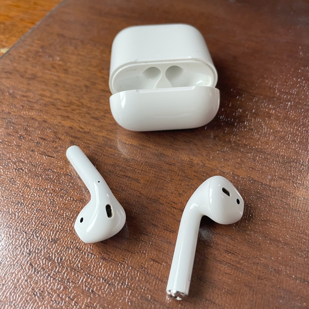 First Generation Apple AirPods Air Pods